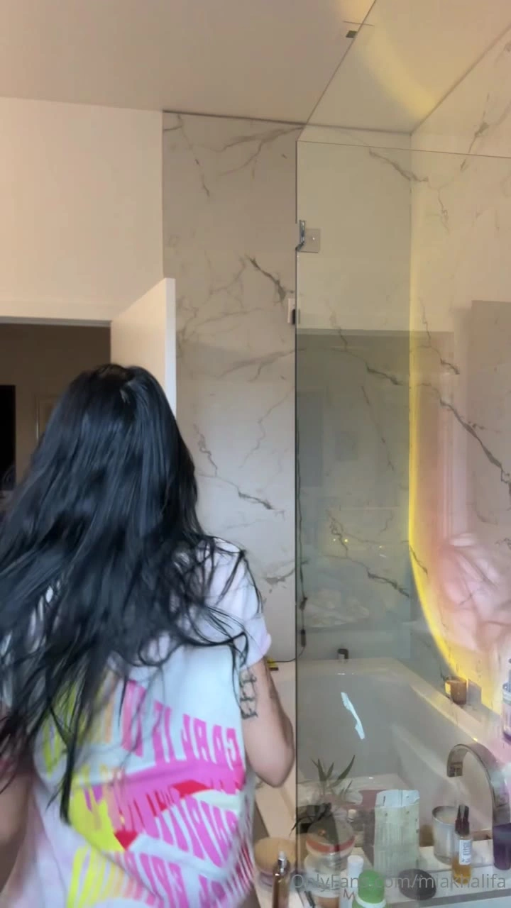 Mia Khalifa Nude Video Leaked #13