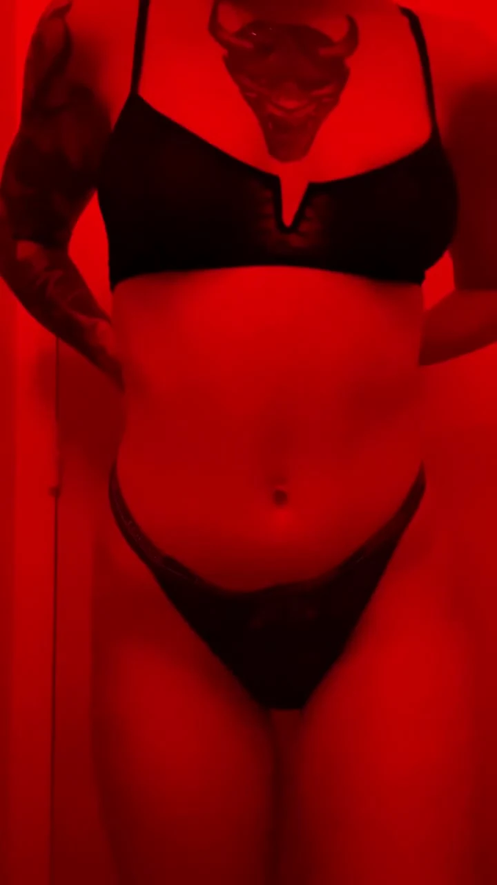 Laurianne Flt Nude Video Leaks #1
