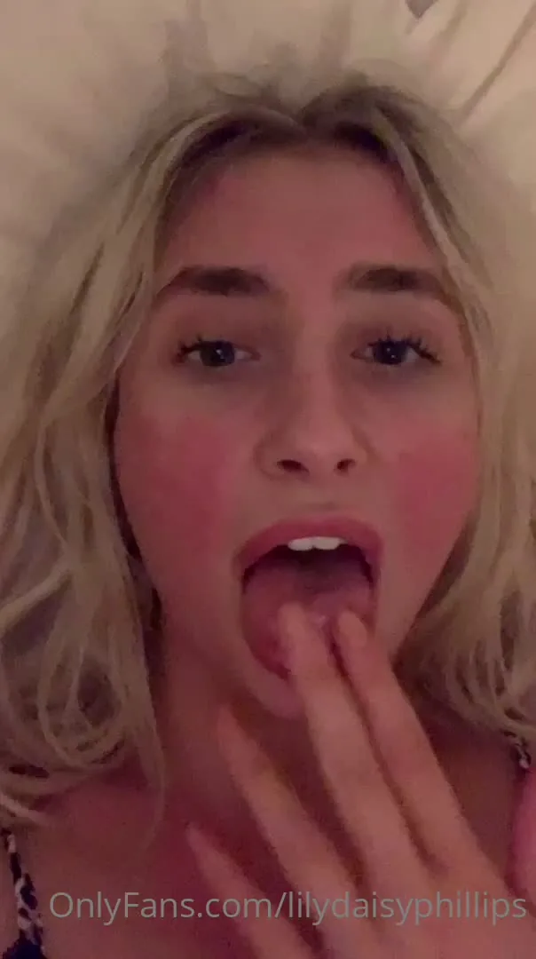 Lily Phillips Porn Video Leaks #25
