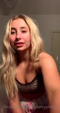 Lily Phillips Video Leak Nude #23