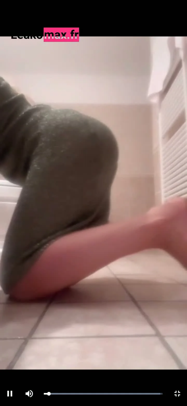 Lola Marois Nude Video Leaked #12