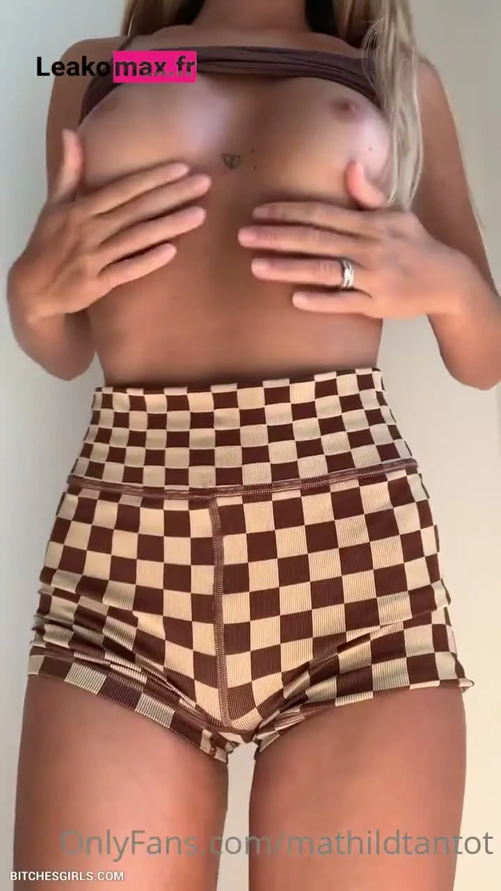 Pauline Mathilde Tantot Leak Video Sextape #158
